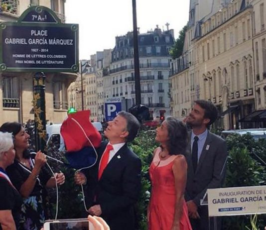 Fransa'nın Başkenti Paris'te Nobelli Yazar Anısına Meydan İthaf Edildi