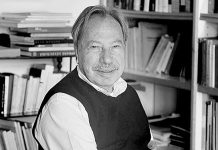 Ferit Edgü Öyküleri, Dokuz Yazar ve Parçalar Kitabı