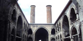 Erzurumun Çifte Minareli Medresesi Müze Oluyor