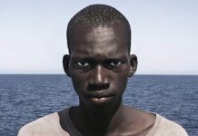 Fotoğraf Ödülü Genç Göçmenin Portresine Verildi