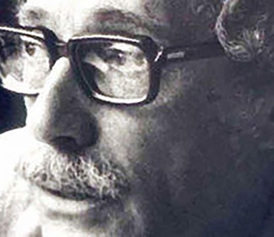 Olmak ya da Sanmak Üzerine Bir Deneme Gece