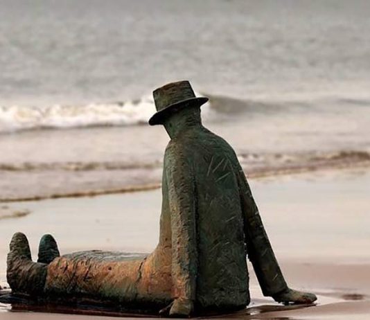 Mukadderat Yabancılaşmak